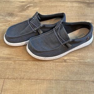 Mens gently worn LAM loafers